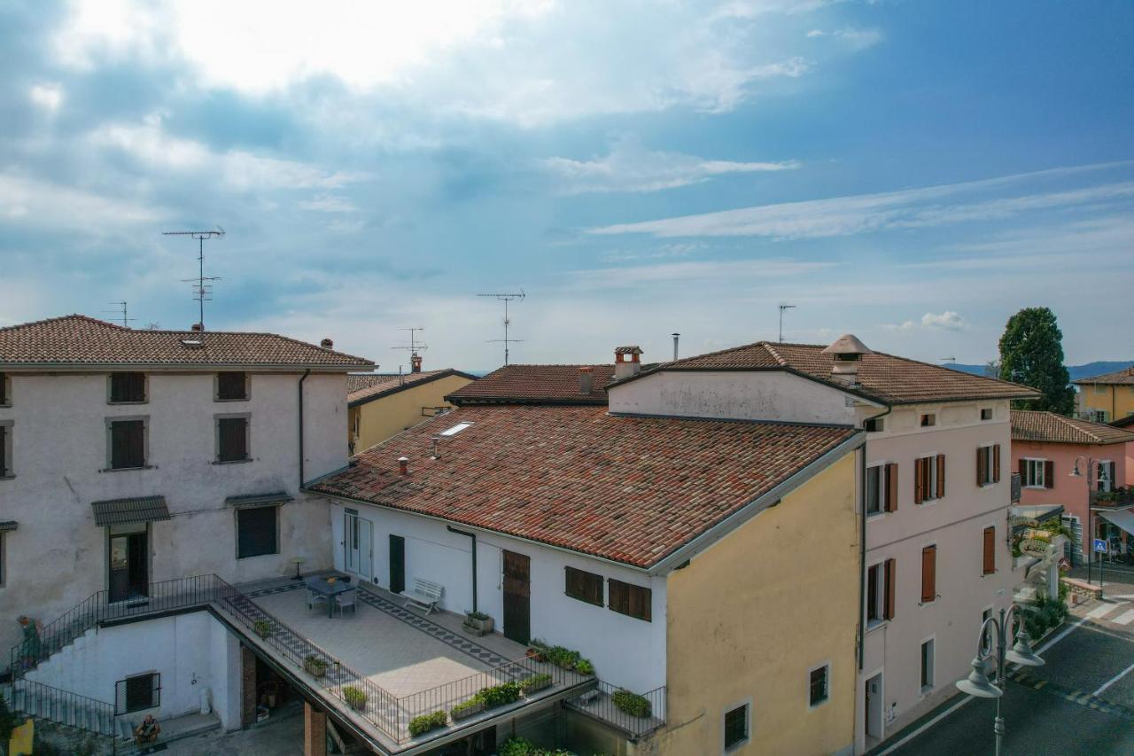 Appartamento In Piazza Moniga del Garda Εξωτερικό φωτογραφία